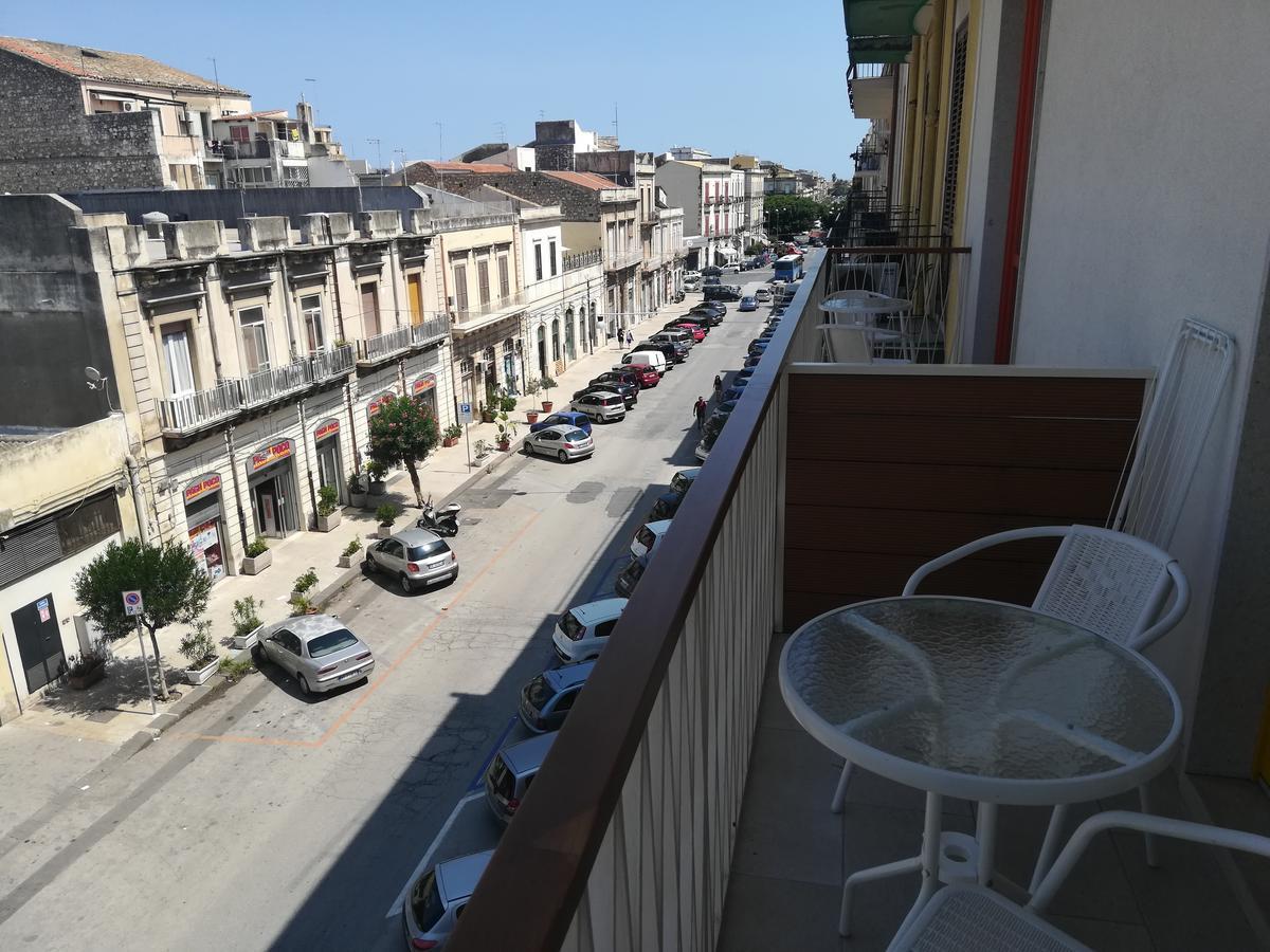 Archinue Apartamento Syracuse Exterior foto